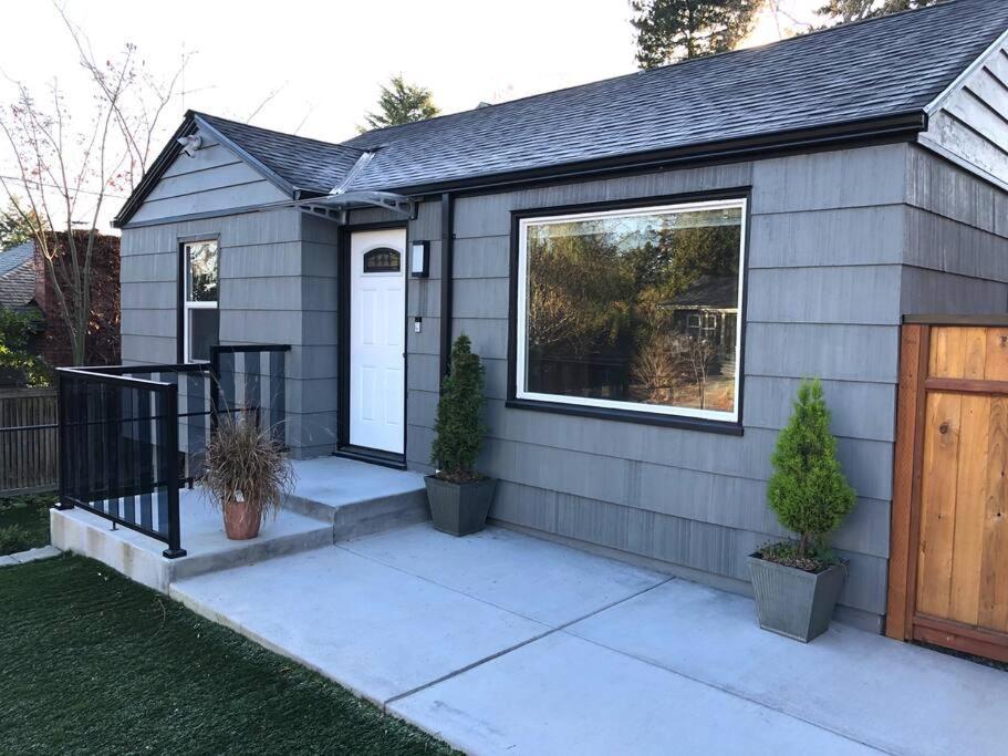 Cozy Crown Hill Carkeek Cottage W/3 Beds, Full Kitchen & Backyard In North Seattle Extérieur photo