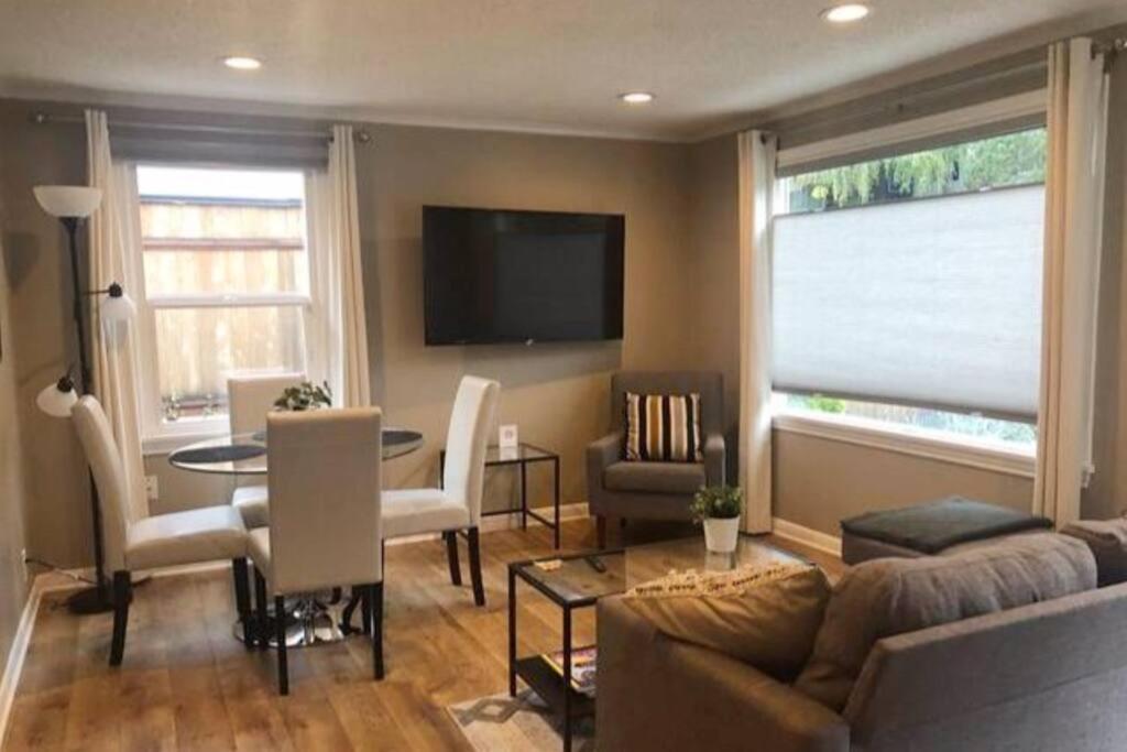Cozy Crown Hill Carkeek Cottage W/3 Beds, Full Kitchen & Backyard In North Seattle Extérieur photo