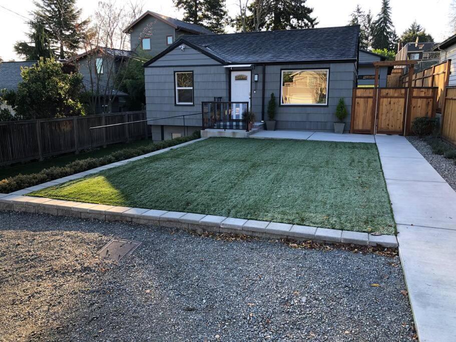 Cozy Crown Hill Carkeek Cottage W/3 Beds, Full Kitchen & Backyard In North Seattle Extérieur photo