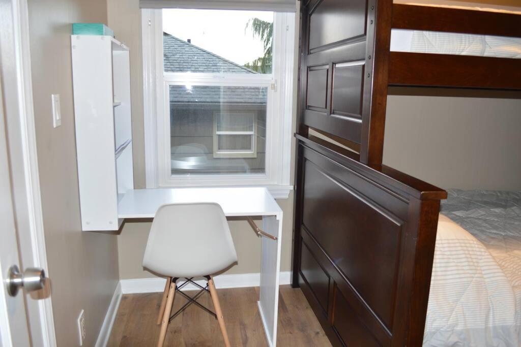 Cozy Crown Hill Carkeek Cottage W/3 Beds, Full Kitchen & Backyard In North Seattle Extérieur photo