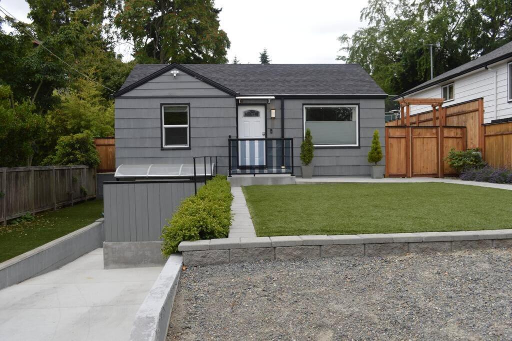 Cozy Crown Hill Carkeek Cottage W/3 Beds, Full Kitchen & Backyard In North Seattle Extérieur photo
